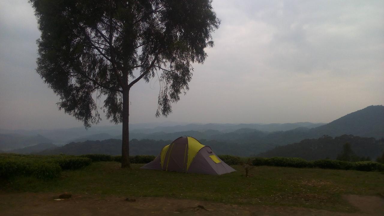 Kitabi Ecocenter Hotel Gabegi Buitenkant foto